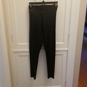 Fake leather leggings